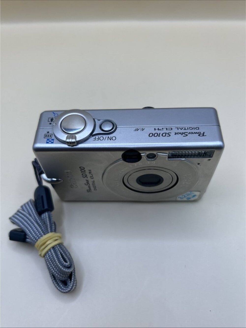 Canon PowerShot Digital ELPH SD100 3.2 MP Digital Camera No Battery Untested✅ - Picture 4 of 9